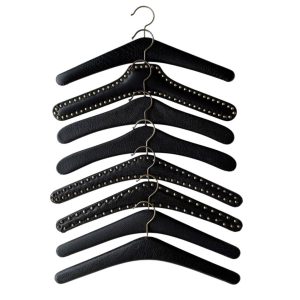 8 cintres 50s noirs et clous