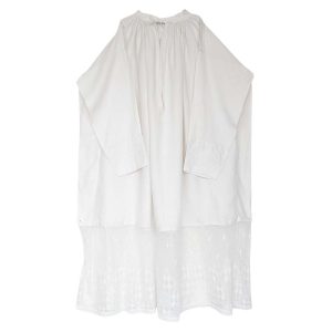 Aube de prêtre dentelle