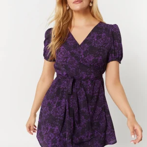 Alie | Robe portefeuille mauve fleurie
