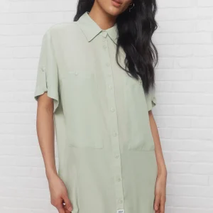 Isa | Chemise verte à manches courtes