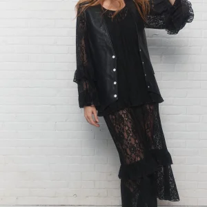 Skyler | Robe noire en dentelle