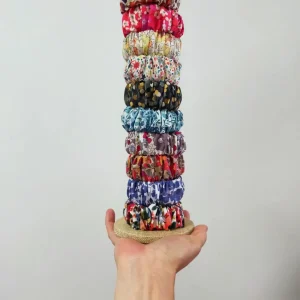 BRACELET EN TISSU ET ELASTIQUE