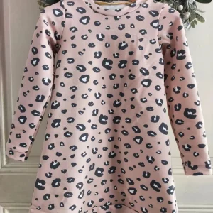 ROBES MANCHES LONGUES