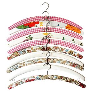 10 cintres sixties vinyl