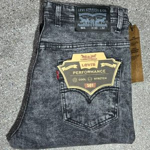 Jean Homme Gris – Style Urbain & Polyvalent