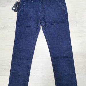 Jean homme coupe droite