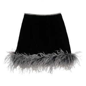 Jupe velours soie plumes et verroterie